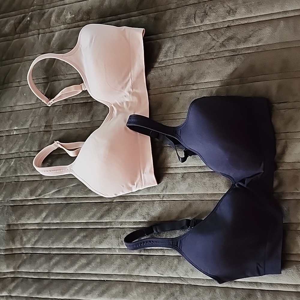 2 bras Carole Hochman